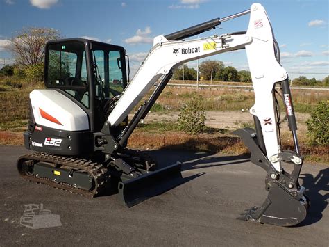 bobcat e32 compact excavator price|how to operate bobcat e32.